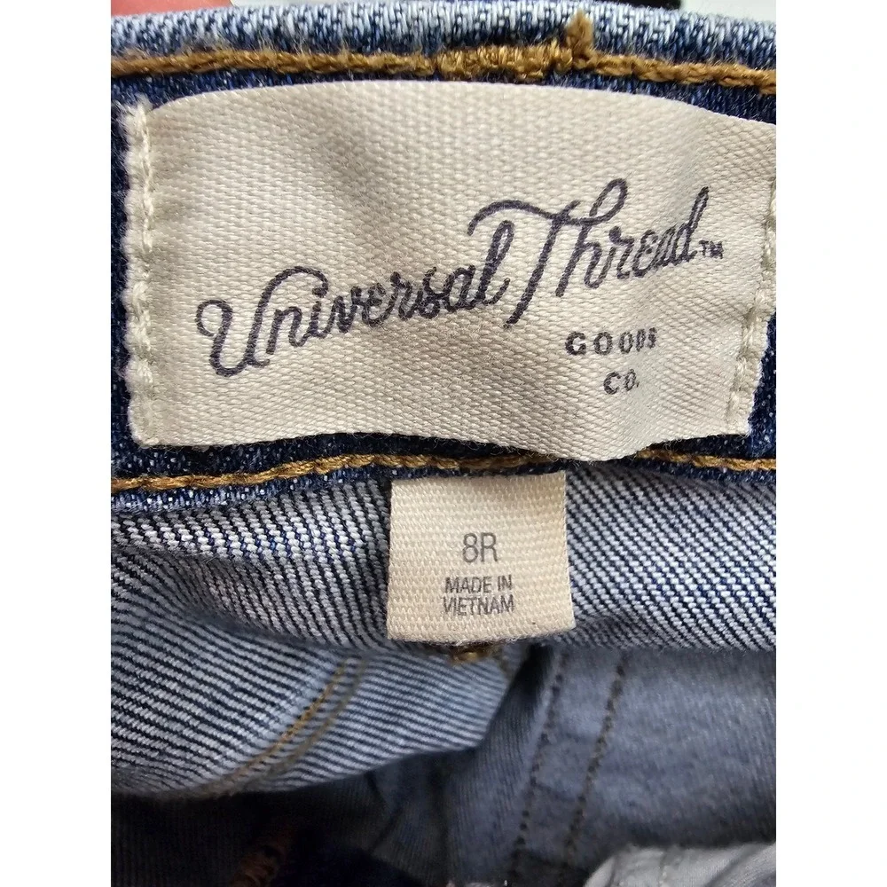Universal Thread Mid Rise 80s Slim Jeans Medium‎ Wash Blue Denim 8R VN1126365